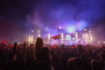 Austrija poslala kazne svojim državljanima koji su bili na koncertu Thompsona