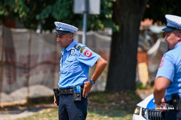 Bijeljina: Maloljetni vozač mopeda povrijeđen u sudaru