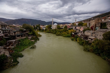 Čudo u Mostaru: Žena (72) isplivala iz hladne Neretve