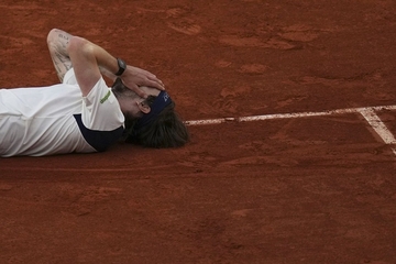 Novo iznenađenje na Rolan Garosu: Ispao peti teniser svijeta