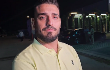 Koju školu je završio Darko Lazić, i to VANREDNO