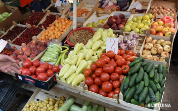 Cijene voća i povrća se uduplaju do stola potrošača