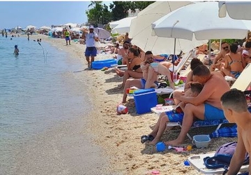 Paradajz turista objavio fotku sa plaže, pa izazvao haos na mrežama