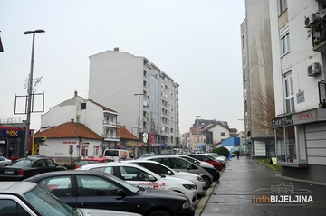 Sutra oblačno, tokom dana mogući lokalni pljuskovi