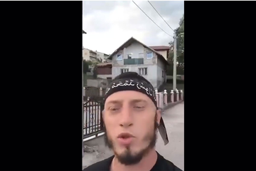 Velika akcija SIPA, uhapšen Adil Ćenanović koji je ispred srpske kuće uzvikivao "tekbir"