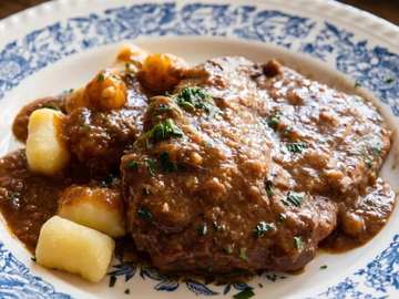 Recept dana: Juneće šnicle u umaku od šljiva