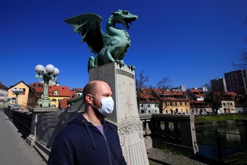 Smiruje se epidemija u Sloveniji, moguće ublažavanje mjera
