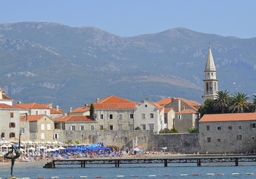 Budva poluprazna na pragu špica ljetne sezone