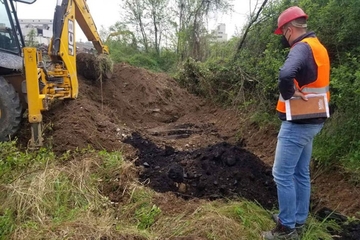 U Tuzli počelo otkopavanje hiljada tona opasnog otpada