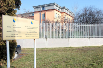 Stručno osoblje dobija naknade, hoće li i službenici istim putem?