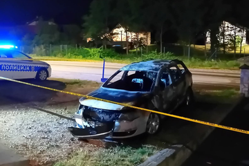 Gorio automobil narodnog poslanika Amira Hurtića