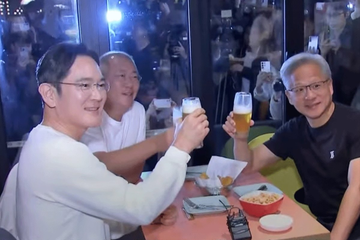 Tri milijardera na pivu i prženoj piletini: Platili račun svima u restoranu 