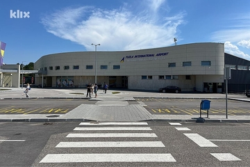 Uvode direktan let iz Tuzle za Cirih