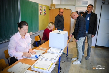 Izlaznost do 17 časova 32,20 odsto