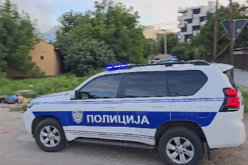 Zapucao na vatrogasce u Novom Sadu, pa pobjegao u kuću (VIDEO)