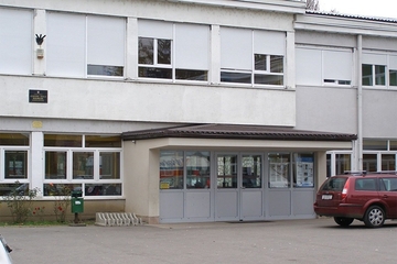 Otac učenika divljao školom: Prijetio učiteljima i učenicima