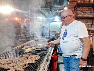 Restoran "Semberija gril" u Beču omiljeno mjesto za gurmane (FOTO)