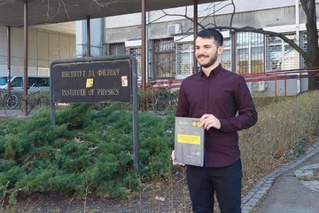 Mladi stručnjak nuklearnu fiziku zamijenio konobarskom tacnom