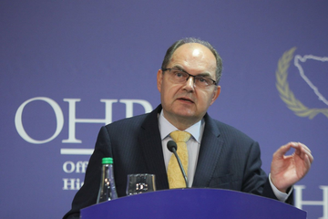 Šmit "preduzima mjere" u vezi Izbornog zakona BiH