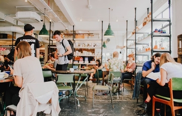 Da li znate koji grad ima najviše kafića na svijetu? Kako kultura kafe oblikuje grad?