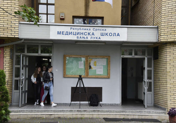 Ne smiruje se bura oko ekskurzija: Roditelji najavljuju KRIVIČNU PRIJAVU protiv direktora