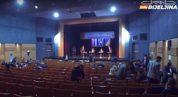 PREKINUTA sjednica Skupštine grada Bijeljina (VIDEO)