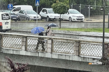 Stiže promjena vremena: Nakon sunčanog dana slijede pljuskovi i grmljavina