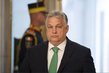 Orban tražio smjenu Fon der Lajenove
