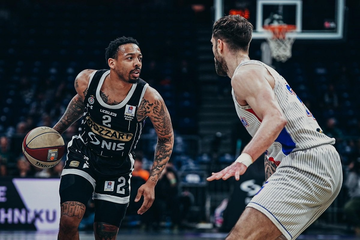 Poznato kada se vraća Karlik Džons