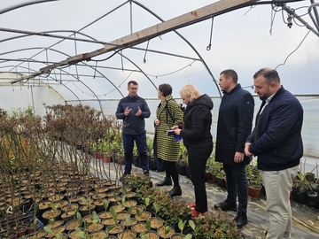 Zamjenica ambasadora Švajcarske u posjeti rasadniku “Ruže Majevice”: Uspješna saradnja