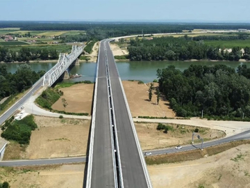 Dalekovod stao na put autoputu od Rače do Bijeljine