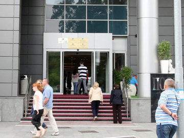 Elektronske usluge Poreske uprave RS smanjile gužve i čekanja u redovima