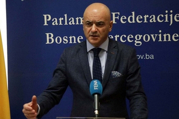 Štab omogućio kantonima donošenje mjera za doček Nove godine