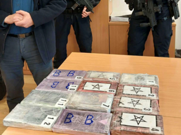 Na granici zaplijenjeno 12,7 kilograma kokaina