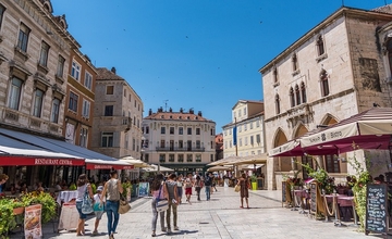 U Splitu napadnut mladi par iz Srbije