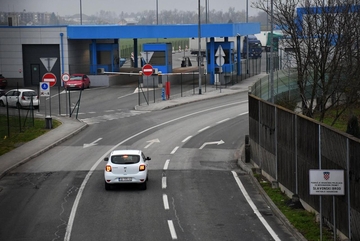 Najavljen lakši prelazak granice sa Hrvatskom za državljane BiH