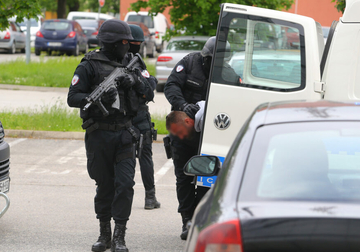 Velika akcija Žandarmerije: U Banjaluci UHAPŠENO VIŠE OSOBA