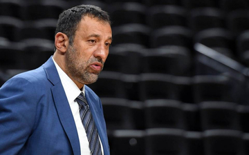 Vlade Divac u emotivnom obraćanju otkrio zašto je napustio Srbiju