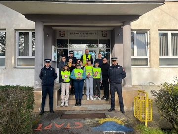 Lopare: Sprovedena preventivna kampanja pod nazivom "Parkiraj pametno, parkiraj propisno"