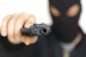 Prijeteći oružjem oteo novac iz banke u Obudovcu