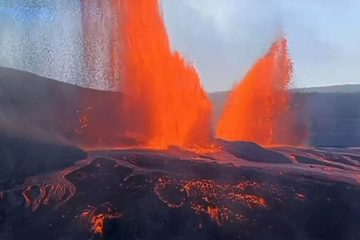 Nevjerovatan prizor na Havajima: Vulkan izbacuje lavu do 330 metara uvis (VIDEO)