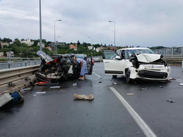 Jeziv sudar na Adi: Jedna osoba poginula!