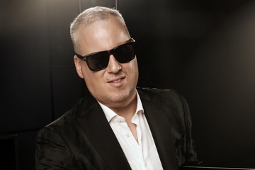 Slavile Dan žena na koncertu Saše Matića pa se potukle (VIDEO)