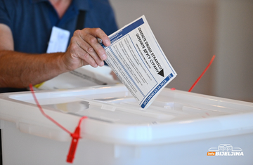 SNSD: Samo na tri biračka mjesta u Bijeljini upisano nam 147 glasova manje