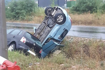 Težak sudar kod Živinica, povrijeđene tri osobe