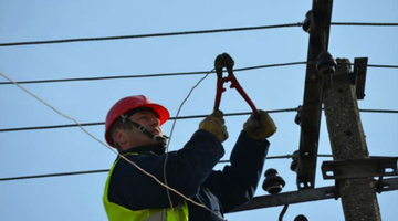 Pucao na radnike "Elektrokrajine" jer su mu htjeli isključiti struju
