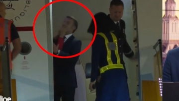 SKANDAL: Makronu supruga udarila šamar, kamera sve snimila?! /VIDEO/