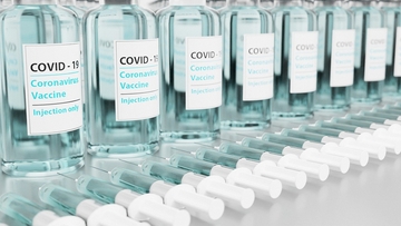 Tri nuspojave koje pokazuju da vakcina protiv covida-19 djeluje