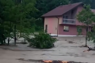 Ogromna šteta u Sapni zbog bujica i poplava, proglašeno stanje prirodne nesreće (VIDEO)