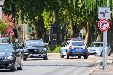 Trebinjac optužen da je gađao komšinicu kamenjem i ugrizao policajca
